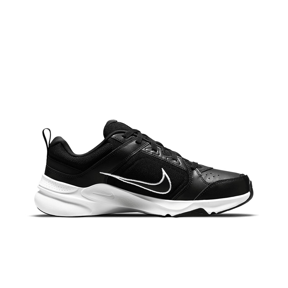 Tenis Nike Defyallday