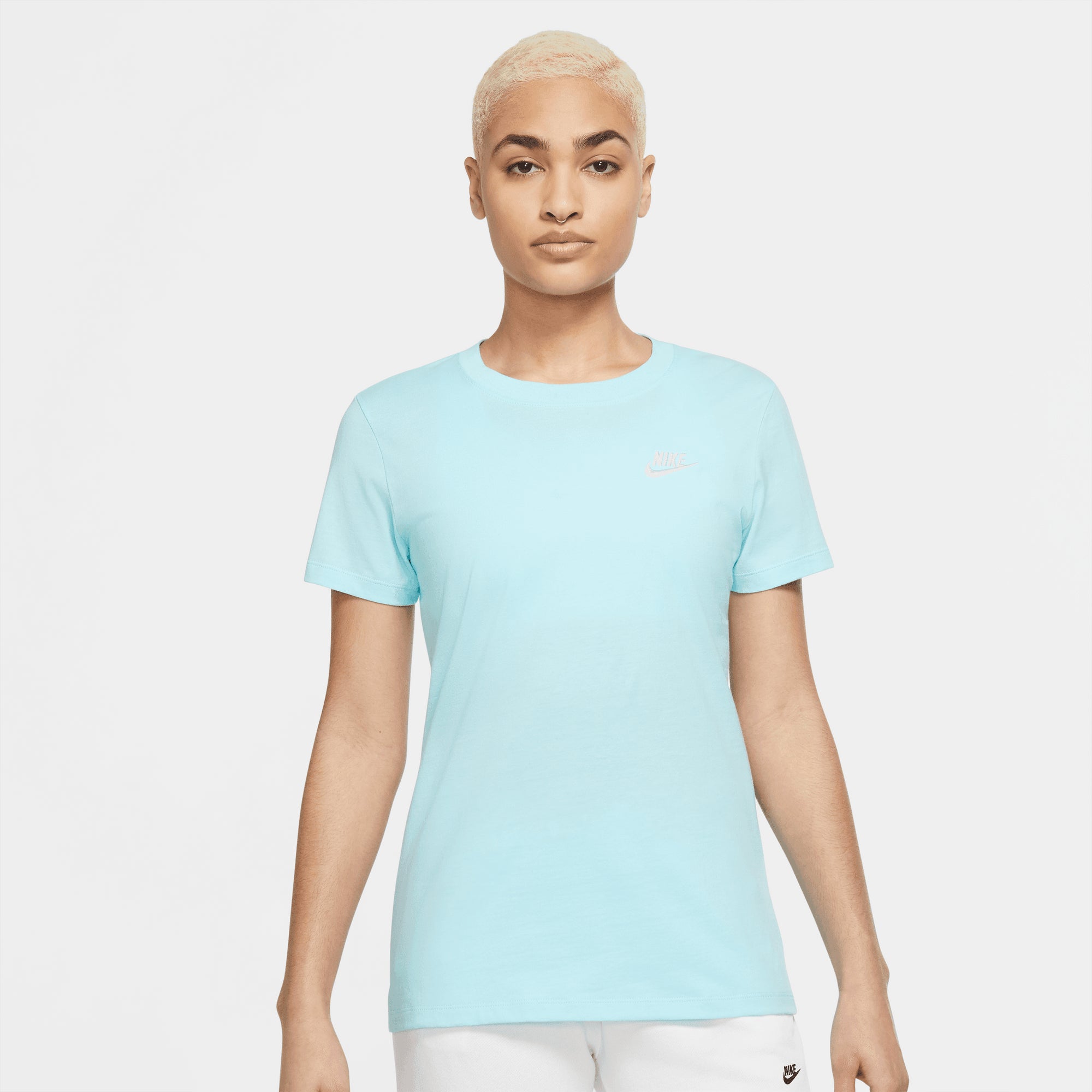 Polera Nike Color Celeste Claro