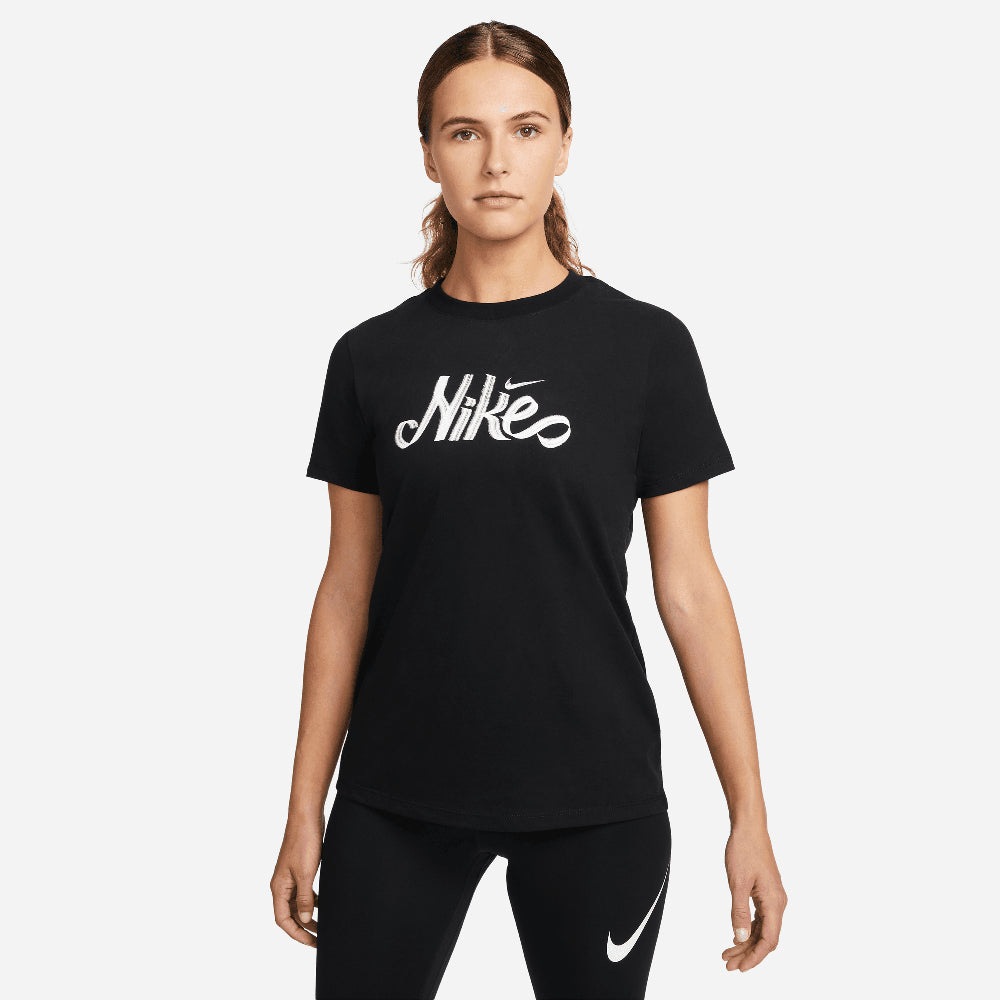 Polera Nike Dfct Tee Script.