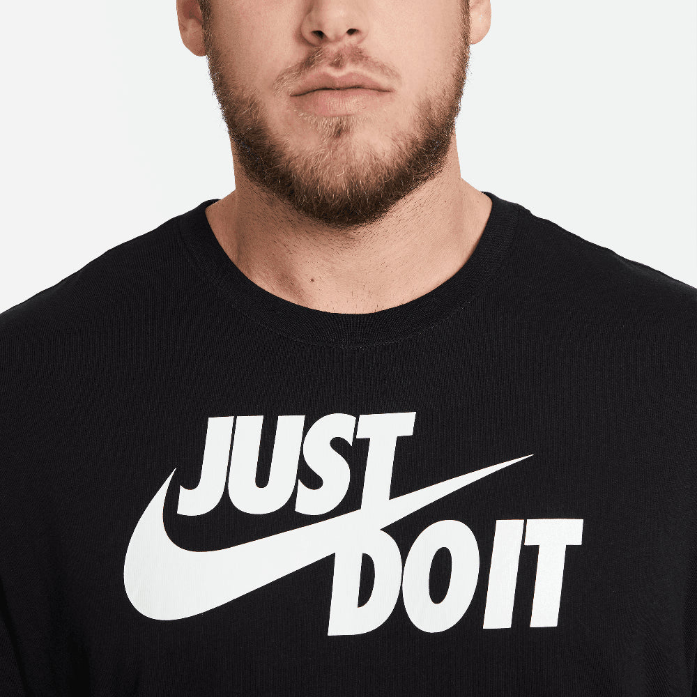 Polera Nike Tee Color Negro