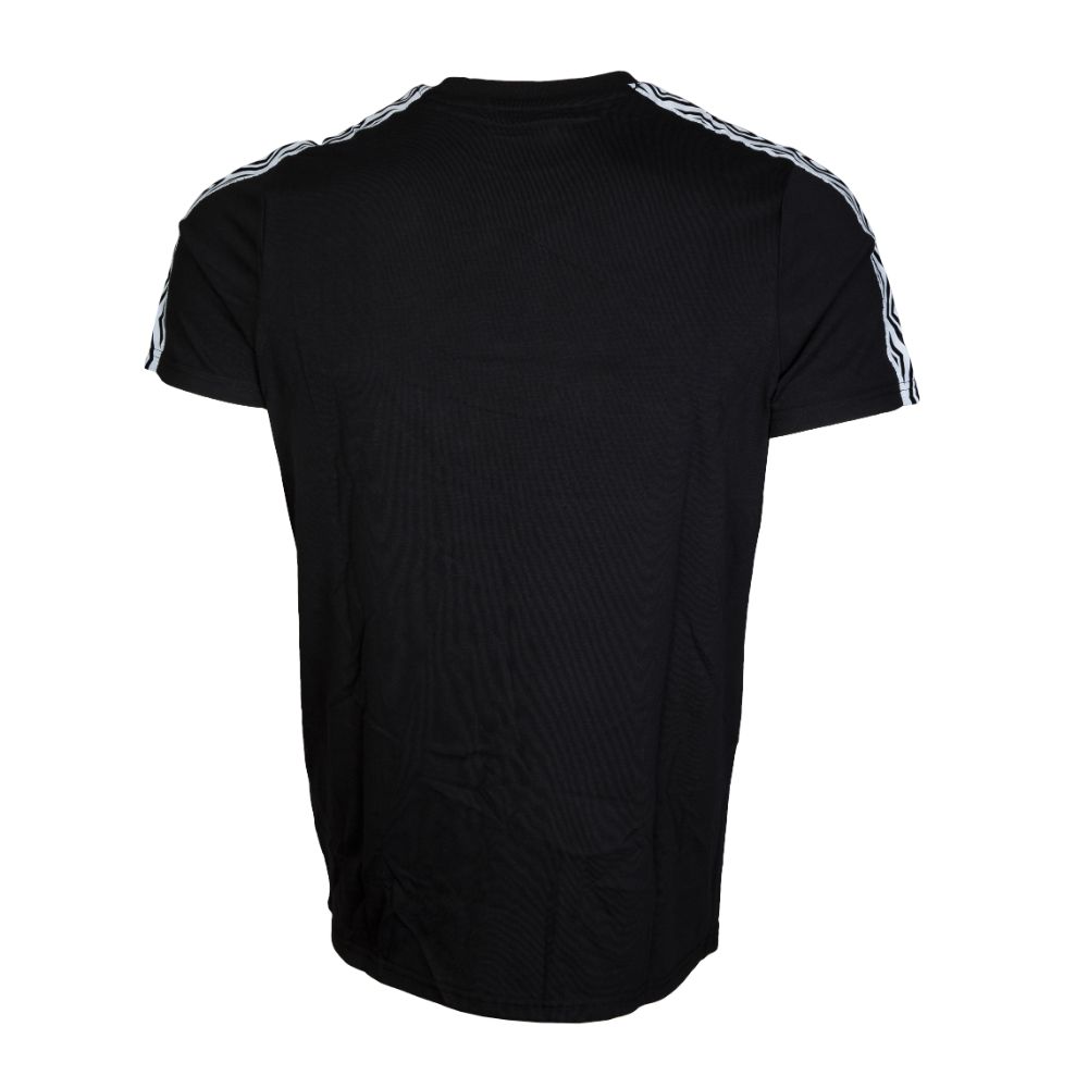 Polera Umbro Dry Fit Color Negro