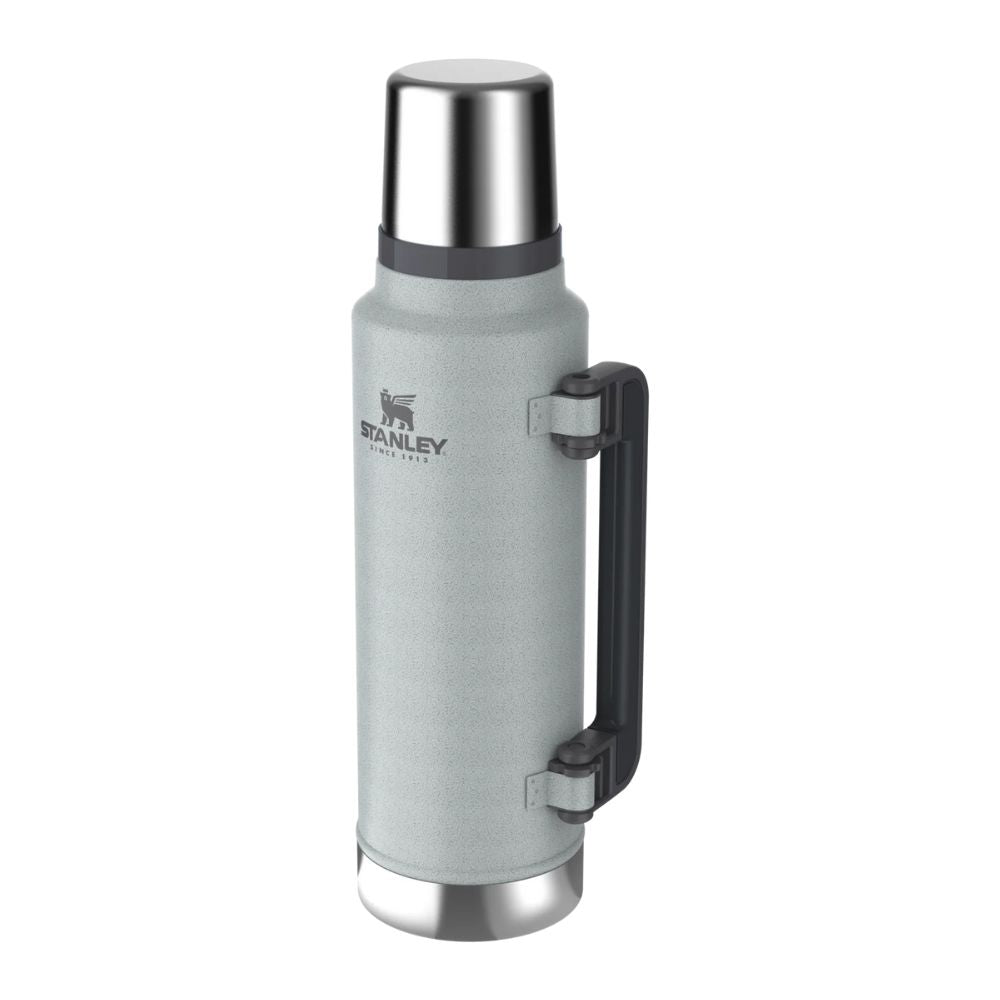 Termo Classic 1,4 lt H. Silver con Tapón Cebador