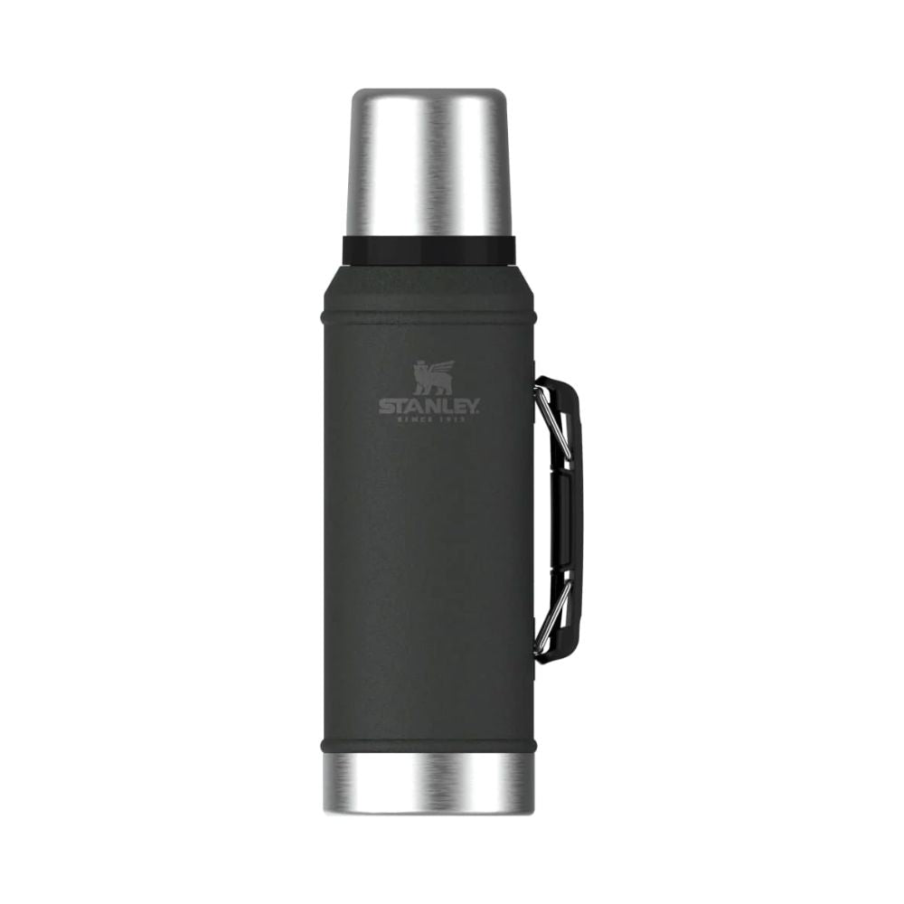 Termo Stanley Classic 950 ml Negro con tapon cebador