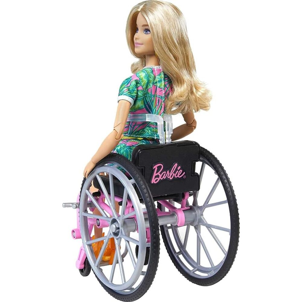Muñeca Barbie Fashionista Silla de Ruedas